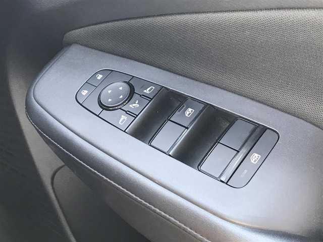日産 ノート X 富山県 2022(令4)年 5.6万km オーロラフレアブルーパール 純正ナビ/アラウンドビューモニター/エマージェンシーブレーキ/プロパイロット/フルセグＴＶ/インテリキー/ＥＴＣ/レーンキープアシスト/デジタルミラー/カーテンエアバック/レーンキープアシスト/横滑り防止装置/W＋サイドエアバック/カーテンエアバック