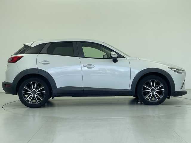 マツダ ＣＸ－３ XD ツーリング 愛知県 2015(平27)年 7.3万km セラミックM 純正ナビ/フルセグTV/バックカメラ/ETC/LEDヘッドライト/純正アルミホイール/衝突軽減ブレーキ/レーンキープアシスト/ブラインドスポットアシスト/クルーズコントロール/ヘッドアップディスプレイ/ハーフレザーシート/スマートキー/プッシュスタート/BOSEサウンド