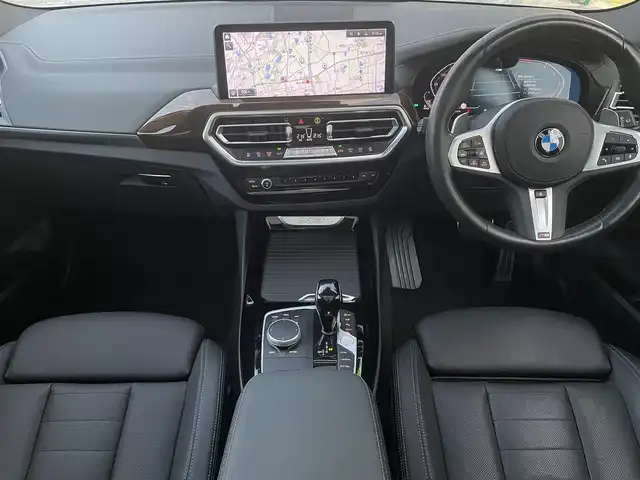 ＢＭＷ ＢＭＷ Ｘ３ xDrive20d Mスポーツ 大阪府 2023(令5)年 2.2万km グレー サンルーフ/純正HDDナビ/BT/USB/フルセグTV/haraman/kardonサウンド/360度カメラ/パーキングアシスト/黒革シート/D/N席パワーシート/D/N席エアシート/全席シートヒーター/ステアリングヒーター/後席ロールサンシェード/追従機能付きクルーズコントロール/レーンキープアシスト/ブラインドスポットモニター/前後ドライブレコーダー/前後コーナーセンサー/パドルシフト/オートホールド/LEDヘッドライト/オートハイビーム/アクティブフロントライトシステム/純正フロアマット/純正19インチAW/ETC2.0/スペアキー