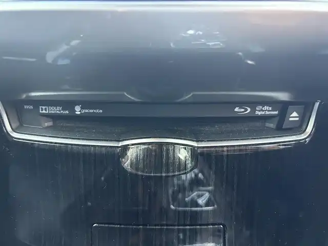 トヨタ クラウン ハイブリッド アスリートSJ-フロンティアLTD 静岡県 2017(平29)年 4.1万km ホワイトパールクリスタルシャイン 純正ナビ　/・フルセグＴＶ　/・Ｂｌｕｅｔｏｏｔｈ接続　/・ＤＶＤ再生　/・ＵＳＢ入力端子　/トヨタセーフティーセンス　/追従クルコン　/プッシュスタート　/スマートキー　/スペアキー　/前席パワーシート/前席シートＨ・エアシート/ステアリングヒーター/電動チルト＆テレスコピック/Bカメラ/ビルトインETC/ドラレコ/LEDオートライト・オートハイビーム
