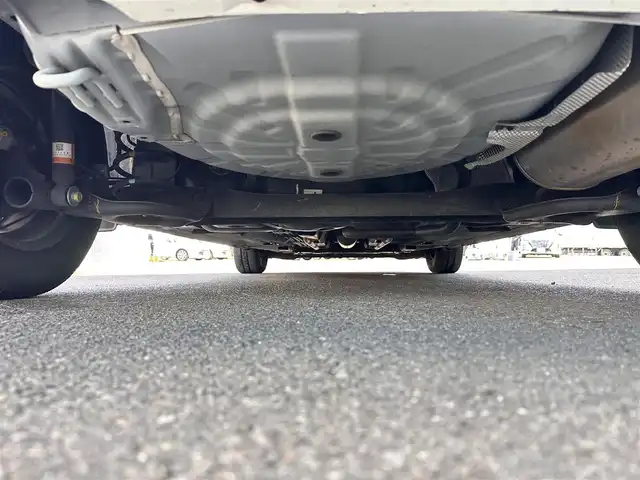 日産 ノート X Vセレクション 宮城県 2020(令2)年 8.9万km ブリリアントホワイトパール インテリジェントアラウンドビューモニター/＋スマートルームミラー/＋ドアミラーヒーター/＝＝＝/インテリジェントエマージェンシーブレーキ/車線逸脱警報機能/踏み間違い衝突防止アシスト/コーナーセンサー/純正ナビ/・フルセグ/・Bluetooth/・CD/DVD/・AM/FM/ETC/純正ドライブレコーダー/キャンセラー/アームレスト/ステアリングスイッチ/オートライト/ハイビームアシスト/インテリジェントキー/純正フロアマット