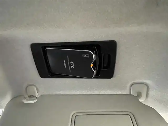 マツダ プレマシー 20S 埼玉県 2011(平23)年 9.9万km ブリリアントブラック /社外メモリナビ//ワンセグTV//バックカメラ//CD&DVD再生//両側パワースライドドア//ETC//スマートキーx2//Wエアバッグ//ABS//横滑り防止装置//革巻きステアリング//ステアリングオーディオリモコン//オートライト//Fフォグランプ//プライバシーガラス//ドアバイザー//純正16インチAW//取扱説明書//ナビ取説