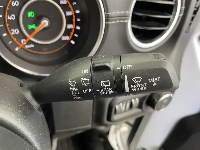 クライスラー・ジープ ジープ ラングラー アンリミテッド サハラ 富山県 2024(令6)年 0.9万km ブライトホワイト １オーナー　/純正ナビ（ｂｌｕｅｔｏｏｔｈ）　/フルセグＴＶ/前後カメラ/前後コーナーセンサー　/純正前後ドラレコ　/黒革シート　/前席シートヒーター　/ヒーテッドステアリング/（サイド）ミラーヒーティング/オートライト/ＬＥＤ　/フォグ　/純正１８インチAW/ＡＣＣ　/自動緊急ブレーキ　/ブラインドスポット/ヒルスタートアシスト/スマートキー/プッシュスタート/純正マット/保証書、取説/スペアキー