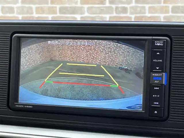 ダイハツ キャスト スタイル X リミテッド SAⅢ 岩手県 2018(平30)年 5万km パールホワイトⅢ ４WD/スマートアシスト３/衝突回避支援ブレーキ/車線逸脱警報/誤発進抑制機能/先行車発信お知らせ機能/ハイビームアシスト/横滑り防止装置/アイドリングストップ/シートヒーター/エンジンスターター/純正ナビ/フルセグTV/バックカメラ/ETC/ドライブレコーダー/オートエアコン/ヘッドライトレベライザー/オートライト/15インチスチールホイール/純正ホイールキャップ/純正フロアマット