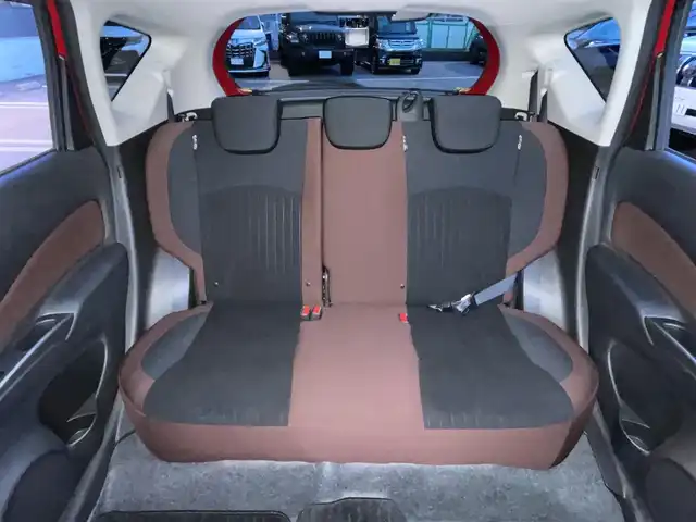 日産 ノート e－パワーオーテック 大阪府 2017(平29)年 0.7万km ガーネットレッド 【ノートオーテック e-POWER モード・プレミア ブラックコンビ】  /ワンオーナー/純正ナビ【MM316D-W】/　FM/AM/フルセグTV/Bluetooth/CD/DVD/デジタルインナーミラー/アラウンドビューモニター/前：ナビ連動型ドライブレコーダー/後：社外ドライブレコーダー【HDR-102】/AUTECH 15インチアルミホイール/エマージェンシーブレーキ/車線逸脱警報/車両接近通報機能/記録簿：R2/4/6年分あり