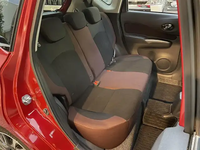 日産 ノート e－パワーオーテック 大阪府 2017(平29)年 0.7万km ガーネットレッド 【ノートオーテック e-POWER モード・プレミア ブラックコンビ】  /ワンオーナー/純正ナビ【MM316D-W】/　FM/AM/フルセグTV/Bluetooth/CD/DVD/デジタルインナーミラー/アラウンドビューモニター/前：ナビ連動型ドライブレコーダー/後：社外ドライブレコーダー【HDR-102】/AUTECH 15インチアルミホイール/エマージェンシーブレーキ/車線逸脱警報/車両接近通報機能/記録簿：R2/4/6年分あり