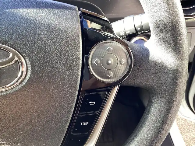 トヨタ アクア S スタイルブラック 愛知県 2018(平30)年 7.4万km ホワイトパールクリスタルシャイン ＬＥＤヘッド　ワンオーナー　スマートキー　純正ＳＤナビ　ワンセグ　バックカメラ　衝突軽減ブレーキ　ＡＨＢ　ＬＤＡ　スマートキー　前後ドライブレコーダー　セーフティセンス　オートライト　純正アルミ