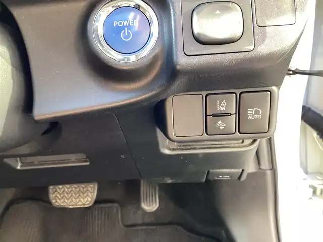 トヨタ アクア S スタイルブラック 愛知県 2018(平30)年 7.4万km ホワイトパールクリスタルシャイン ＬＥＤヘッド　ワンオーナー　スマートキー　純正ＳＤナビ　ワンセグ　バックカメラ　衝突軽減ブレーキ　ＡＨＢ　ＬＤＡ　スマートキー　前後ドライブレコーダー　セーフティセンス　オートライト　純正アルミ