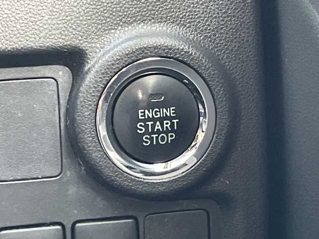 トヨタ パッソ モーダ　Gパッケージ 岡山県 2017(平29)年 5.9万km パールホワイトⅢ 純正ナビ　NSZT-W66T/フルセグTV、CD、Bluetooth、AM、FM/バックカメラ/前方ドライブレコーダー/ビルトインETC/スマートアシスト/オートライト/プッシュスタート/スマートキー