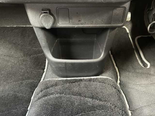 トヨタ パッソ モーダ　Gパッケージ 岡山県 2017(平29)年 5.9万km パールホワイトⅢ 純正ナビ　NSZT-W66T/フルセグTV、CD、Bluetooth、AM、FM/バックカメラ/前方ドライブレコーダー/ビルトインETC/スマートアシスト/オートライト/プッシュスタート/スマートキー