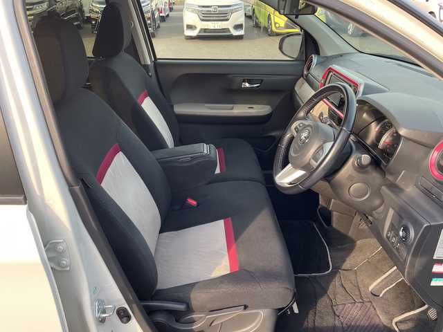 トヨタ パッソ モーダ　Gパッケージ 岡山県 2017(平29)年 5.9万km パールホワイトⅢ 純正ナビ　NSZT-W66T/フルセグTV、CD、Bluetooth、AM、FM/バックカメラ/前方ドライブレコーダー/ビルトインETC/スマートアシスト/オートライト/プッシュスタート/スマートキー