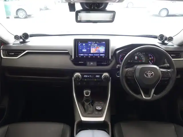 トヨタ ＲＡＶ４ G Zパッケージ 静岡県 2019(令1)年 8.6万km センシュアルレッドマイカ 法人ワンオーナー/禁煙車/トヨタセーフティーセンス/　・レーダークルーズコントロール/　・レーンディパーチャーアラート/　・プリクラッシュセーフティ/　・オートハイビーム/　・ブラインドスポットモニター/純正9インチナビ(NSZT-Y68T)/　CD/DVD/フルセグTV/ラジオ/SD/BT/フロント／バックカメラ/ビルトインETC/純正前後ドライブレコーダー/デジタルインナーミラー/純正19インチAW/ルーフレール/トノカバー/社外ツイーター/ステアリングヒーター/前席シートヒーター/運転席パワーシート/メモリ機能付き/パワーバックドア/電動ブレーキ/ブレーキホールド/純正フロアマット/ドアバイザー/取扱説明書/保証書