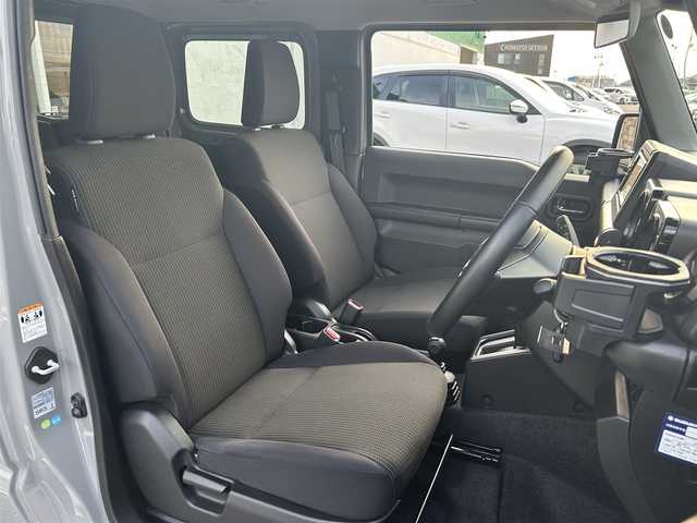 スズキ ジムニー XC 鳥取県 2021(令3)年 3.1万km ミディアムグレー ナビ Bluetooth/TV/CD/SD/クルーズコントロール　/ドライブレコーダー　/ＥＴＣ　/シートヒーター　/衝突被害軽減システム　/レーンキープアシスト　/ダウンヒルアシスト　/横滑り防止システム/4WD/ＬＥＤヘッドライト　/フォグランプ/純正フロアマット