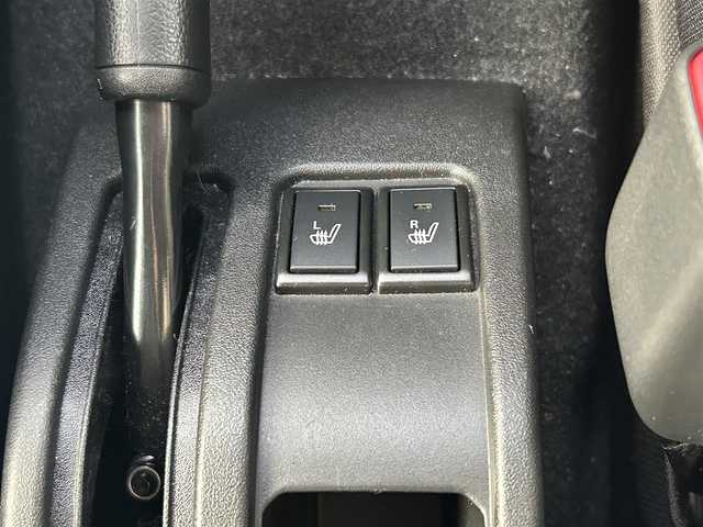 スズキ ジムニー XC 鳥取県 2021(令3)年 3.1万km ミディアムグレー ナビ Bluetooth/TV/CD/SD/クルーズコントロール　/ドライブレコーダー　/ＥＴＣ　/シートヒーター　/衝突被害軽減システム　/レーンキープアシスト　/ダウンヒルアシスト　/横滑り防止システム/4WD/ＬＥＤヘッドライト　/フォグランプ/純正フロアマット
