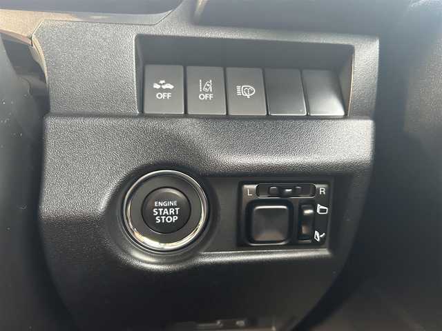 スズキ ジムニー XC 鳥取県 2021(令3)年 3.1万km ミディアムグレー ナビ Bluetooth/TV/CD/SD/クルーズコントロール　/ドライブレコーダー　/ＥＴＣ　/シートヒーター　/衝突被害軽減システム　/レーンキープアシスト　/ダウンヒルアシスト　/横滑り防止システム/4WD/ＬＥＤヘッドライト　/フォグランプ/純正フロアマット