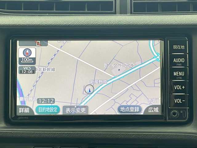 トヨタ アクア S 宮城県 2012(平24)年 5.1万km シルバーM 純正ナビ/(AM/FM/SD/AUX/CD)/フルセグTV/Bluetooth/バックカメラ/ETC/前方ドライブレコーダー/プッシュスタート/スマートキー/スペアキー/オートライト/フォグランプ/ヘッドライトレベライザー/ドアバイザー/純正フロアマット/社外15インチアルミホイール