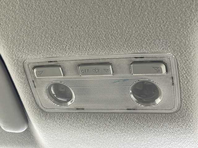 トヨタ アクア S 宮城県 2012(平24)年 5.1万km シルバーM 純正ナビ/(AM/FM/SD/AUX/CD)/フルセグTV/Bluetooth/バックカメラ/ETC/前方ドライブレコーダー/プッシュスタート/スマートキー/スペアキー/オートライト/フォグランプ/ヘッドライトレベライザー/ドアバイザー/純正フロアマット/社外15インチアルミホイール