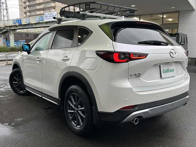 マツダ ＣＸ－５ XD フィールドジャーニー 京都府 2022(令4)年 0.5万km スノーフレイクホワイトパールマイカ ワンオーナー/純正コネクトナビ /フルセグ /i-ACTIVSENSE /（クルーズコントロール、走行中・後退時衝突軽減、誤発進制、御、左右接近物検知）/全方位カメラ　/前後コーナーセンサー /ターボ /ルーフキャリア 　/電動リアゲート /LEDライト /運転席パワーシート /パドルシフト　/前後ドラレコ/全席シートヒーター/アイドリングストップ/純正ETC/盗難防止装置