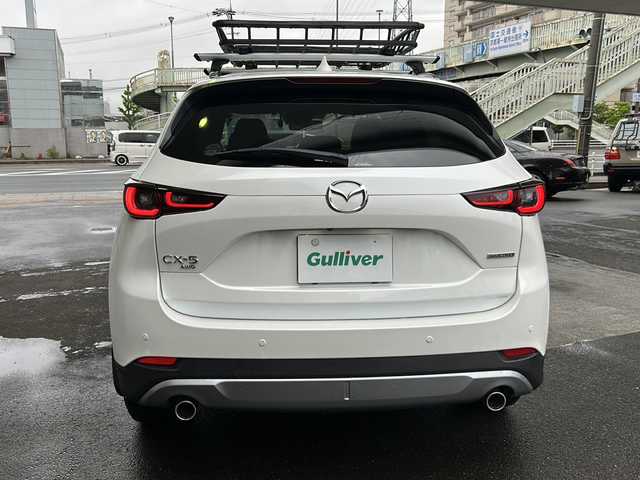 マツダ ＣＸ－５ XD フィールドジャーニー 京都府 2022(令4)年 0.5万km スノーフレイクホワイトパールマイカ ワンオーナー/純正コネクトナビ /フルセグ /i-ACTIVSENSE /（クルーズコントロール、走行中・後退時衝突軽減、誤発進制、御、左右接近物検知）/全方位カメラ　/前後コーナーセンサー /ターボ /ルーフキャリア 　/電動リアゲート /LEDライト /運転席パワーシート /パドルシフト　/前後ドラレコ/全席シートヒーター/アイドリングストップ/純正ETC/盗難防止装置