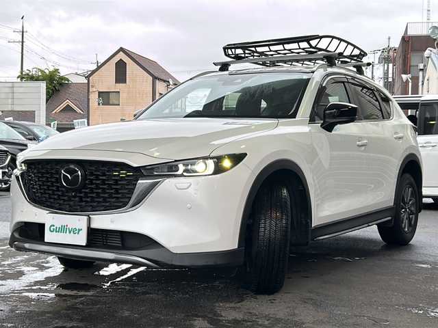 マツダ ＣＸ－５ XD フィールドジャーニー 京都府 2022(令4)年 0.5万km スノーフレイクホワイトパールマイカ ワンオーナー/純正コネクトナビ /フルセグ /i-ACTIVSENSE /（クルーズコントロール、走行中・後退時衝突軽減、誤発進制、御、左右接近物検知）/全方位カメラ　/前後コーナーセンサー /ターボ /ルーフキャリア 　/電動リアゲート /LEDライト /運転席パワーシート /パドルシフト　/前後ドラレコ/全席シートヒーター/アイドリングストップ/純正ETC/盗難防止装置