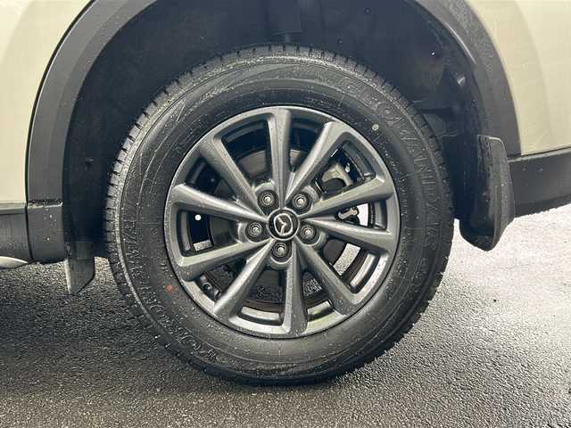 マツダ ＣＸ－５ XD フィールドジャーニー 京都府 2022(令4)年 0.5万km スノーフレイクホワイトパールマイカ ワンオーナー/純正コネクトナビ /フルセグ /i-ACTIVSENSE /（クルーズコントロール、走行中・後退時衝突軽減、誤発進制、御、左右接近物検知）/全方位カメラ　/前後コーナーセンサー /ターボ /ルーフキャリア 　/電動リアゲート /LEDライト /運転席パワーシート /パドルシフト　/前後ドラレコ/全席シートヒーター/アイドリングストップ/純正ETC/盗難防止装置
