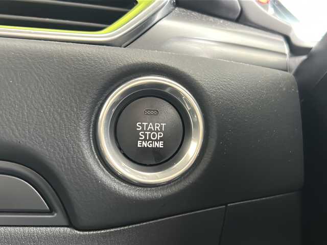 マツダ ＣＸ－５ XD フィールドジャーニー 京都府 2022(令4)年 0.5万km スノーフレイクホワイトパールマイカ ワンオーナー/純正コネクトナビ /フルセグ /i-ACTIVSENSE /（クルーズコントロール、走行中・後退時衝突軽減、誤発進制、御、左右接近物検知）/全方位カメラ　/前後コーナーセンサー /ターボ /ルーフキャリア 　/電動リアゲート /LEDライト /運転席パワーシート /パドルシフト　/前後ドラレコ/全席シートヒーター/アイドリングストップ/純正ETC/盗難防止装置