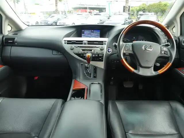 レクサス ＲＸ 450h バージョンL 千葉県 2012(平24)年 4.6万km シルバーマイカメタリック レザーシート/前席パワーシート/エアシート/シートヒーター/純正HDDナビ/地デジTV/【DVD/CD再生機能】/サイド/バックカメラ/クルーズコントロール/ヘッドアップディスプレイ/ドライブレコーダー（前後撮影）/ETC/LEDヘッドライト/フォグライト/ウインカーミラー/純正19インチアルミホイル/サイド/カーテンエアバッグ/スマートキー