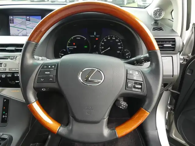 レクサス ＲＸ 450h バージョンL 千葉県 2012(平24)年 4.6万km シルバーマイカメタリック レザーシート/前席パワーシート/エアシート/シートヒーター/純正HDDナビ/地デジTV/【DVD/CD再生機能】/サイド/バックカメラ/クルーズコントロール/ヘッドアップディスプレイ/ドライブレコーダー（前後撮影）/ETC/LEDヘッドライト/フォグライト/ウインカーミラー/純正19インチアルミホイル/サイド/カーテンエアバッグ/スマートキー