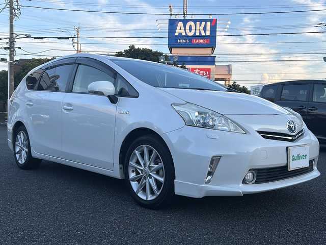 トヨタ プリウス α S ツーリングセレクション 東京都 2012(平24)年 6.8万km ホワイトパールクリスタルシャイン ワンオーナー/純正HDDナビ（NHZN-W61G）/・Bluetooth/TV/DVD/純正17インチアルミホイール/オートライト/ドアバイザー/盗難防止装置/取扱説明書/保証書