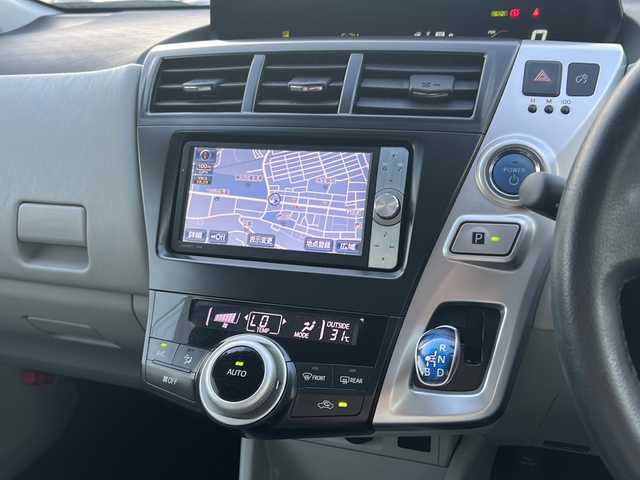 トヨタ プリウス α S ツーリングセレクション 東京都 2012(平24)年 6.8万km ホワイトパールクリスタルシャイン ワンオーナー/純正HDDナビ（NHZN-W61G）/・Bluetooth/TV/DVD/純正17インチアルミホイール/オートライト/ドアバイザー/盗難防止装置/取扱説明書/保証書