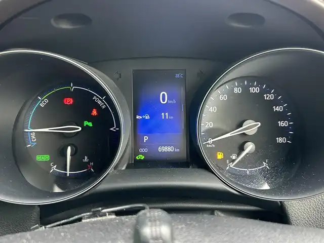 トヨタ Ｃ－ＨＲ G 島根県 2017(平29)年 7万km ブラックマイカ 登録時走行距離69880km/純正SDナビ（Bluetooth・AM・FM・CD・DVD）/フルセグTV/バックカメラ/レーダークルーズコントロール/レーンキープアシスト/コーナーセンサー/横滑り防止装置/衝突被害軽減ブレーキ/車両接近通報スイッチ/ブラインドスポットモニター/ETC/LEDヘッドライト/オートライト/オートハイビーム/純正フロアマット/純正AW１８インチ/ハーフレザーシート/ホールドブレーキ