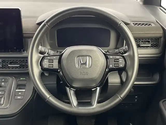 ホンダ ステップワゴン スパーダ eHEV プレミアムライン 新潟県 2023(令5)年 4.6万km ミッドナイトブルービームM 純正11.4インチメモリナビ【LXM-237VFLi】/　フルセグTV/Bluetooth/CD/DVD/USB/HDMI/ホンダセンシング/・衝突被害軽減ブレーキ/・誤発進抑制機能/・後方誤発進抑制機能/・近距離衝突軽減ブレーキ/・歩行者事故低減ステアリング/・路外逸脱抑制機能/・渋滞追従機能付アダプティブクルーズコントロール/・車線維持支援システム/・トラフィックジャムアシスト（渋滞運転支援機能）/・先行車発進お知らせ機能/・標識認識機能/・オートハイビーム/・アダプティブドライビングビーム/ブラインドスポットインフォメーション/15.6インチフリップダウンモニター/全方位モニター/パワーバックドア/前後ドライブレコーダー/両側パワースライドドア/前後コーナーセンサー/ビルトインETC/レザーステアリング/ステアリングスイッチ/パドルシフト