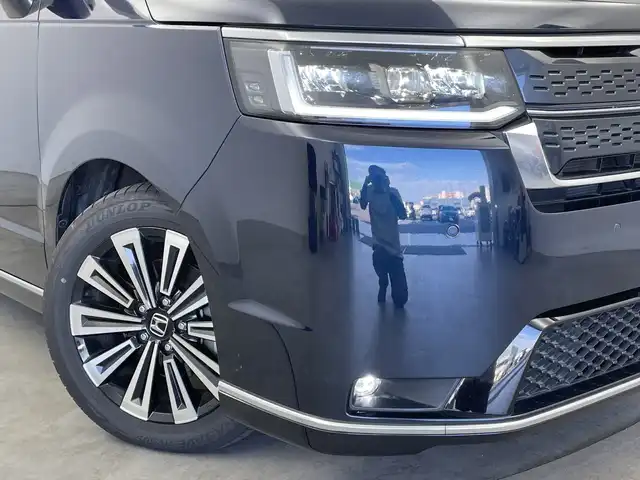 ホンダ ステップワゴン スパーダ eHEV プレミアムライン 新潟県 2023(令5)年 4.6万km ミッドナイトブルービームM 純正11.4インチメモリナビ【LXM-237VFLi】/　フルセグTV/Bluetooth/CD/DVD/USB/HDMI/ホンダセンシング/・衝突被害軽減ブレーキ/・誤発進抑制機能/・後方誤発進抑制機能/・近距離衝突軽減ブレーキ/・歩行者事故低減ステアリング/・路外逸脱抑制機能/・渋滞追従機能付アダプティブクルーズコントロール/・車線維持支援システム/・トラフィックジャムアシスト（渋滞運転支援機能）/・先行車発進お知らせ機能/・標識認識機能/・オートハイビーム/・アダプティブドライビングビーム/ブラインドスポットインフォメーション/15.6インチフリップダウンモニター/全方位モニター/パワーバックドア/前後ドライブレコーダー/両側パワースライドドア/前後コーナーセンサー/ビルトインETC/レザーステアリング/ステアリングスイッチ/パドルシフト