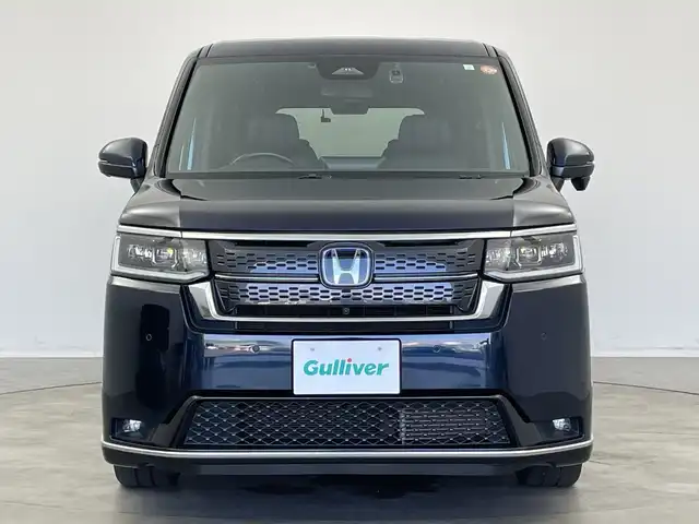ホンダ ステップワゴン スパーダ eHEV プレミアムライン 新潟県 2023(令5)年 4.6万km ミッドナイトブルービームM 純正11.4インチメモリナビ【LXM-237VFLi】/　フルセグTV/Bluetooth/CD/DVD/USB/HDMI/ホンダセンシング/・衝突被害軽減ブレーキ/・誤発進抑制機能/・後方誤発進抑制機能/・近距離衝突軽減ブレーキ/・歩行者事故低減ステアリング/・路外逸脱抑制機能/・渋滞追従機能付アダプティブクルーズコントロール/・車線維持支援システム/・トラフィックジャムアシスト（渋滞運転支援機能）/・先行車発進お知らせ機能/・標識認識機能/・オートハイビーム/・アダプティブドライビングビーム/ブラインドスポットインフォメーション/15.6インチフリップダウンモニター/全方位モニター/パワーバックドア/前後ドライブレコーダー/両側パワースライドドア/前後コーナーセンサー/ビルトインETC/レザーステアリング/ステアリングスイッチ/パドルシフト