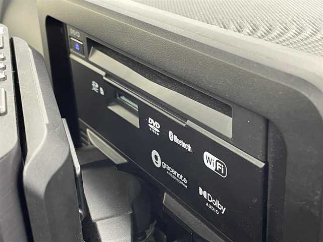 ダイハツ タフト G ダーククロムベンチャー 茨城県 2023(令5)年 1万km シャイニングホワイトパール 10インチナビ/Bluetooth/フルセグ/radio/CD/DVD/ガラスルーフ/ドラレコ/衝突被害軽減/横滑り防止機能/アイドリングストップ/前後コーナーセンサー/オートライト/オートマチックハイビーム/純正AW/オートブレーキホールド