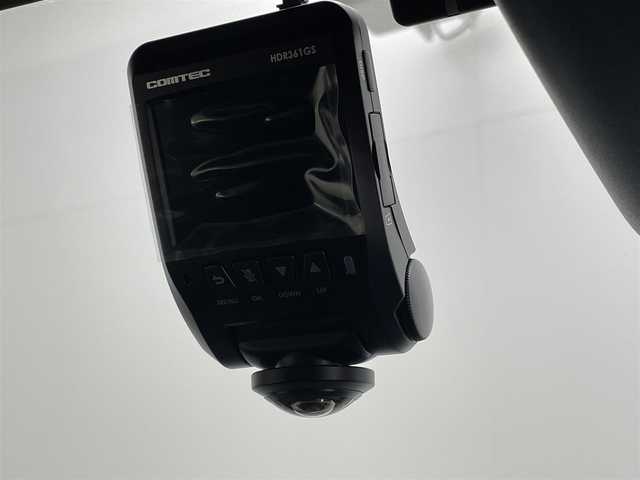 ダイハツ タフト G ダーククロムベンチャー 茨城県 2023(令5)年 1万km シャイニングホワイトパール 10インチナビ/Bluetooth/フルセグ/radio/CD/DVD/ガラスルーフ/ドラレコ/衝突被害軽減/横滑り防止機能/アイドリングストップ/前後コーナーセンサー/オートライト/オートマチックハイビーム/純正AW/オートブレーキホールド