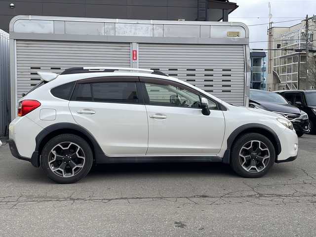 スバル インプレッサ ＸＶ 2．0i－L アイサイト 道央・札幌 2014(平26)年 8.3万km サテンホワイトパール (株)IDOMが運営する【じしゃロン札幌店】の自社ローン専用車両になりますこちらは現金またはオートローンご利用価格です。自社ローンご希望の方は別途その旨お申し付けください。・