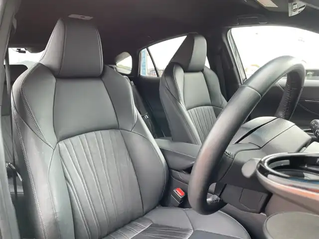 トヨタ ハリアー Z 香川県 2022(令4)年 2.3万km プレシャスブラックパール 純正12.3インチディスプレイオーディオ/BT&USB&フルセグTV/バックカメラ/JBLサウンド/ヘッドアップディスプレイ/デジタルインナーミラー/Toyota Safety Sense/プリクラッシュセーフティ/レーントレーシングアシスト/レーダークルーズコントロール/アダプティブハイビームシステム/クリアランスソナー/ブラインドスポットモニター/リアクロストラフィックアラート/オートマチックハイビーム/デジタルインナーミラー/ドライブレコーダー前後/ビルトインETC2.0/ハーフレザーシート/パワーシート運転席/パワーバックドア/電動パーキングブレーキ/ブレーキオートホールド/純正19インチAW/LEDヘッドライト/LEDフォグライト