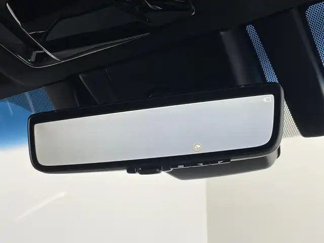 トヨタ ハリアー ハイブリッド Z レザーパッケージ 埼玉県 2023(令5)年 1.1万km プラチナホワイトパールマイカ 純正１２．３インチディスプレイオーディオ　パノラミックビューモニター　ＢＳＭ　ＪＢＬサウンド　黒レザー　セーフティセンス　レーダークルーズ　ビルトインＥＴＣ２．０　メモリシート　ＡＣ１００Ｖ　ＬＥＤ　オートハイビーム　シートヒーター　ベンチレーション　ステアリングヒーター