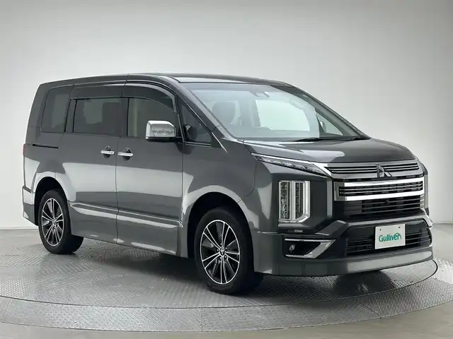 三菱 デリカＤ：５ アーバンギア G パワーパッケージ 兵庫県 2020(令2)年 5.5万km アイガーグレーメタリック 社外メモリナビ(CD/DVD/SD/Bluetooth/フルセグ)/4WD/両側パワースライドドア/全方位カメラ/パワーバックドア/パドルシフト/シートヒーター/純正フリップダウンモニター/オートステップ/前後ドライブレコーダー/LEDヘッドライト/追従型クルーズコントロール/オートライト/オートマチックハイビーム/パワーシート/社外フロアマット/アイドリングストップ