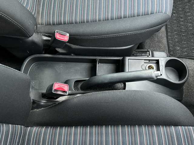 マツダ デミオ 13C 茨城県 2010(平22)年 15.7万km パッションオレンジマイカ ワンオーナー/社外メモリナビ【AVN669HD】/(地デジTV・CD・DVD・BT・ラジオ再生)/オートライト/純正フロアマット/リモコンキー/取扱説明書/保証書