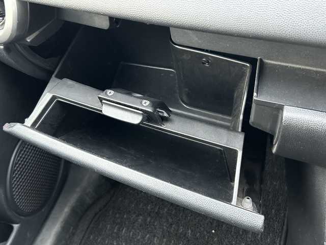 マツダ デミオ 13C 茨城県 2010(平22)年 15.7万km パッションオレンジマイカ ワンオーナー/社外メモリナビ【AVN669HD】/(地デジTV・CD・DVD・BT・ラジオ再生)/オートライト/純正フロアマット/リモコンキー/取扱説明書/保証書