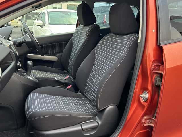 マツダ デミオ 13C 茨城県 2010(平22)年 15.7万km パッションオレンジマイカ ワンオーナー/社外メモリナビ【AVN669HD】/(地デジTV・CD・DVD・BT・ラジオ再生)/オートライト/純正フロアマット/リモコンキー/取扱説明書/保証書