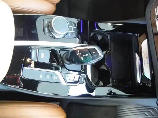 ＢＭＷ Ｘ３ ミッドナイトエディション 東京都 2020(令2)年 1.9万km サファイアブラックP 130台限定車ミッドナイトED/保証書・取説あり/純正ナビ・TV（走行中可）/　BLUETOOTH・2.0ETC/　ハーマンカードンスピーカー/　全方位カメラ/コニャックレザーシート/　前席Pシート/　全席シートヒーター/インテリジェンスセーフティ/　HUD・BSM・レーダークルーズ/　前後PDC・レーンキープアシスト/パワーバックドア/アンビエントライト/専用20インチAW/カーボンミラー/LEDヘッドライト/スマートキー×2個