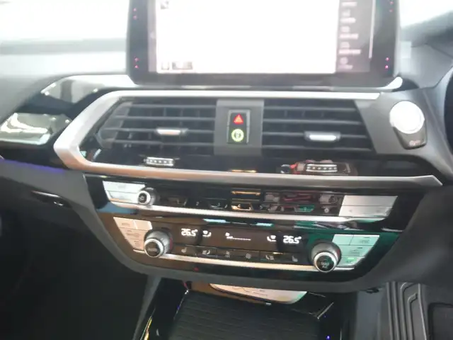 ＢＭＷ Ｘ３ ミッドナイトエディション 東京都 2020(令2)年 1.9万km サファイアブラックP 130台限定車ミッドナイトED/保証書・取説あり/純正ナビ・TV（走行中可）/　BLUETOOTH・2.0ETC/　ハーマンカードンスピーカー/　全方位カメラ/コニャックレザーシート/　前席Pシート/　全席シートヒーター/インテリジェンスセーフティ/　HUD・BSM・レーダークルーズ/　前後PDC・レーンキープアシスト/パワーバックドア/アンビエントライト/専用20インチAW/カーボンミラー/LEDヘッドライト/スマートキー×2個