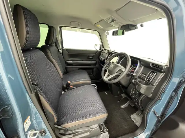 スズキ ハスラー Jスタイル 熊本県 2021(令3)年 3.4万km デニムブルー ガンメタリック 2トーン 禁煙車/純正8型ナビ　型式：CN-RZ865/【フルセグTV、DVD再生可、BT対応】/ETC/前席シートヒーター/衝突軽減ブレーキ/レーンキープアシスト/アイドリングストップ/横滑り防止/後ろのみコーナーセンサー/電動格納ミラー/純正フロアマット/オートライト/LEDヘッドライト/LEDフォグ/純正15インチアルミホイール/ルーフレール/ステアリングスイッチ/プッシュスタート/スマートキー/スペアキー1本/保証書/取扱説明書