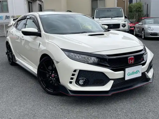 ホンダ シビック タイプR 神奈川県 2019(平31)年 4.3万km チャンピオンシップホワイト 純正SDナビ・地デジTV/バックモニター/純正CD/DVD/SD/MSV/BT再生/ビルトインETC/純正20インチAW/ブレンボブレーキ/LEDヘッドライト/クルーズコントロール/ステアリングスイッチ/プッシュスタート/スマートキー×2/サイド・カーテンエアバック/純正フロアマット