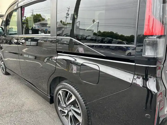 ホンダ ステップワゴン スパーダ クールスピリット 愛知県 2017(平29)年 7.6万km プレミアムスパークルブラックパール ワンオーナー/純正ナビ/フルセグテレビ/Bluetooth/クルコン/シートヒーター　D席助手席/ビルトインETC/純正アルミホイール/両側パワースライドドア/LKAS車線維持支援システム/CMBS衝突軽減ブレーキ/パドルシフト/ドアバイザー/純正マット/取説、保証書、スペアキー