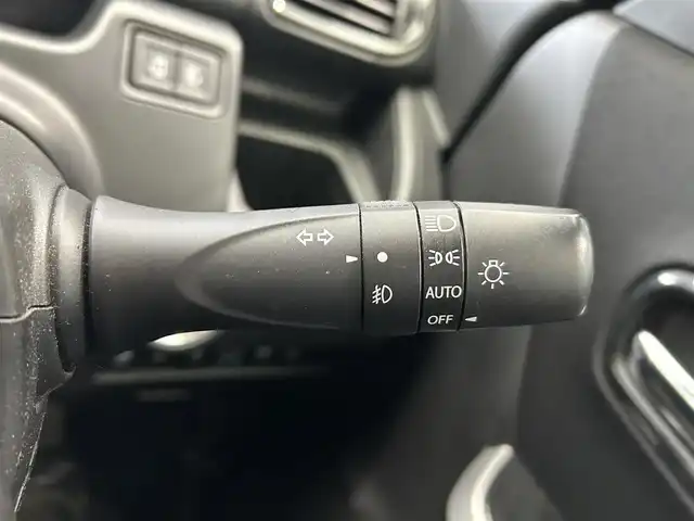 スズキ ソリオ バンディット HV SV 鹿児島県 2019(平31)年 3.5万km プレミアムシルバーメタリック ナビ　/Ｂｌｕｅｔｏｏｔｈ　/バックカメラ　/シートヒーター　/フルセグＴＶ　/プッシュスタート　/スマートキー/ＬＥＤヘッドライト　/純正アルミ　/パワーステアリング　/パワーウィンドウ　/ウォークスルー　/両側パワスラ/ETC/横滑り防止/オートライト/衝突軽減システム