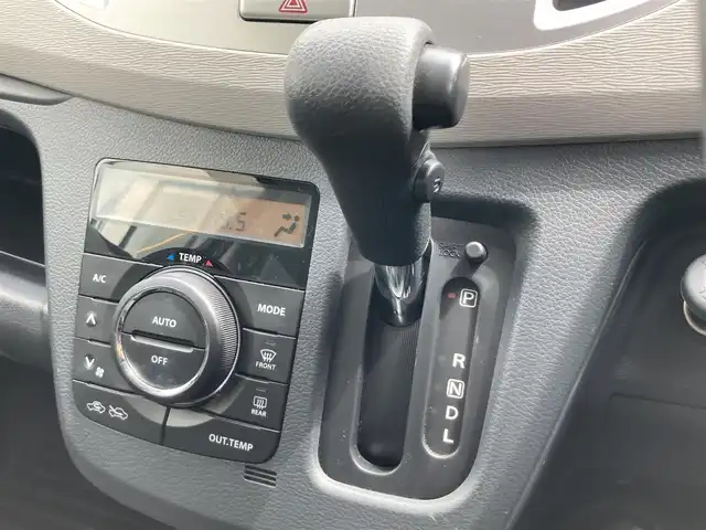スズキ ワゴンＲ FX 鳥取県 2015(平27)年 3.4万km パールホワイト 社外オーディオ/CD/AUX/USB/ETC/運転席シートヒーター/社外14インチアルミホイール/アイドリングストップ/電動格納ミラー/キーレスキー/フロアマット/ドアバイザー/スペアキー/保証書・取扱説明書